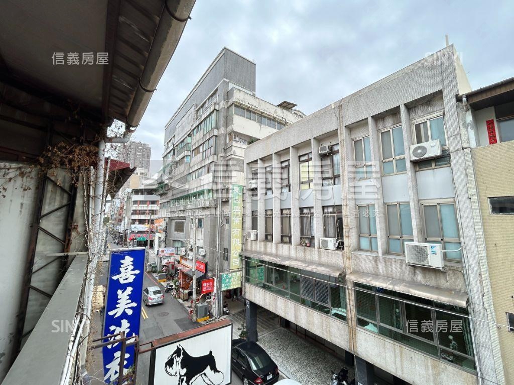 近美村路勤美朝南金店面房屋室內格局與周邊環境