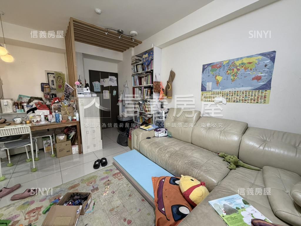 專任夢想家景觀兩房車位房屋室內格局與周邊環境