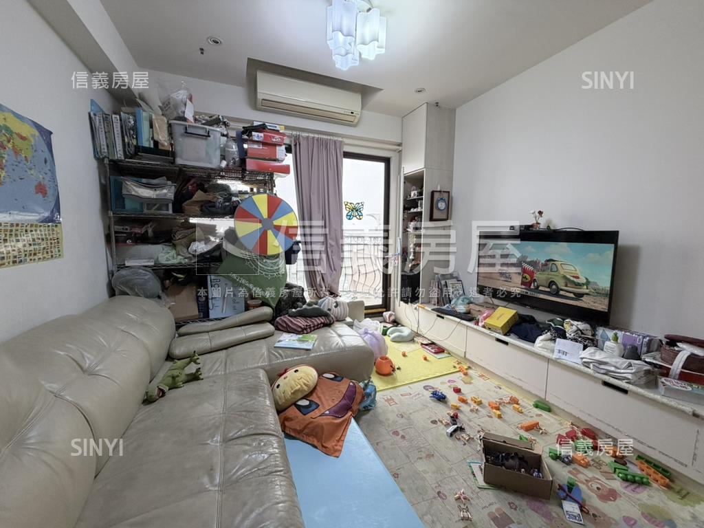 專任夢想家景觀兩房車位房屋室內格局與周邊環境