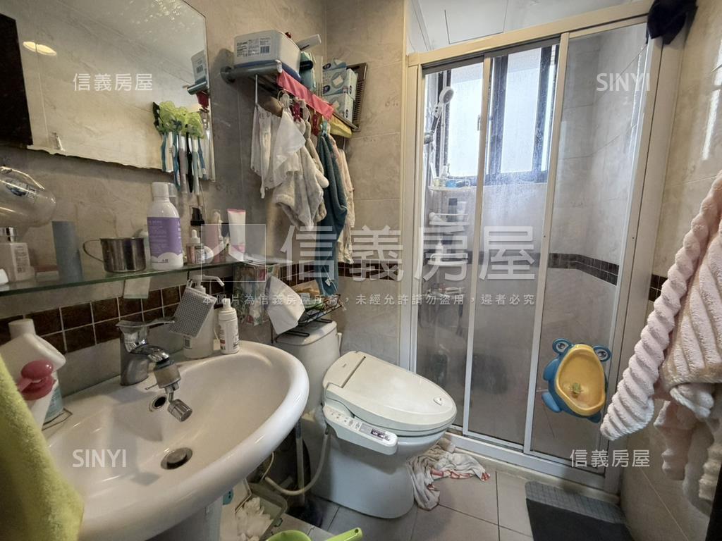 專任夢想家景觀兩房車位房屋室內格局與周邊環境