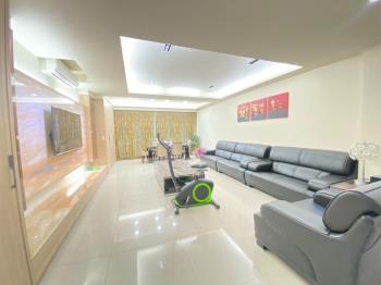 近未來Ｇ９站長春路透店