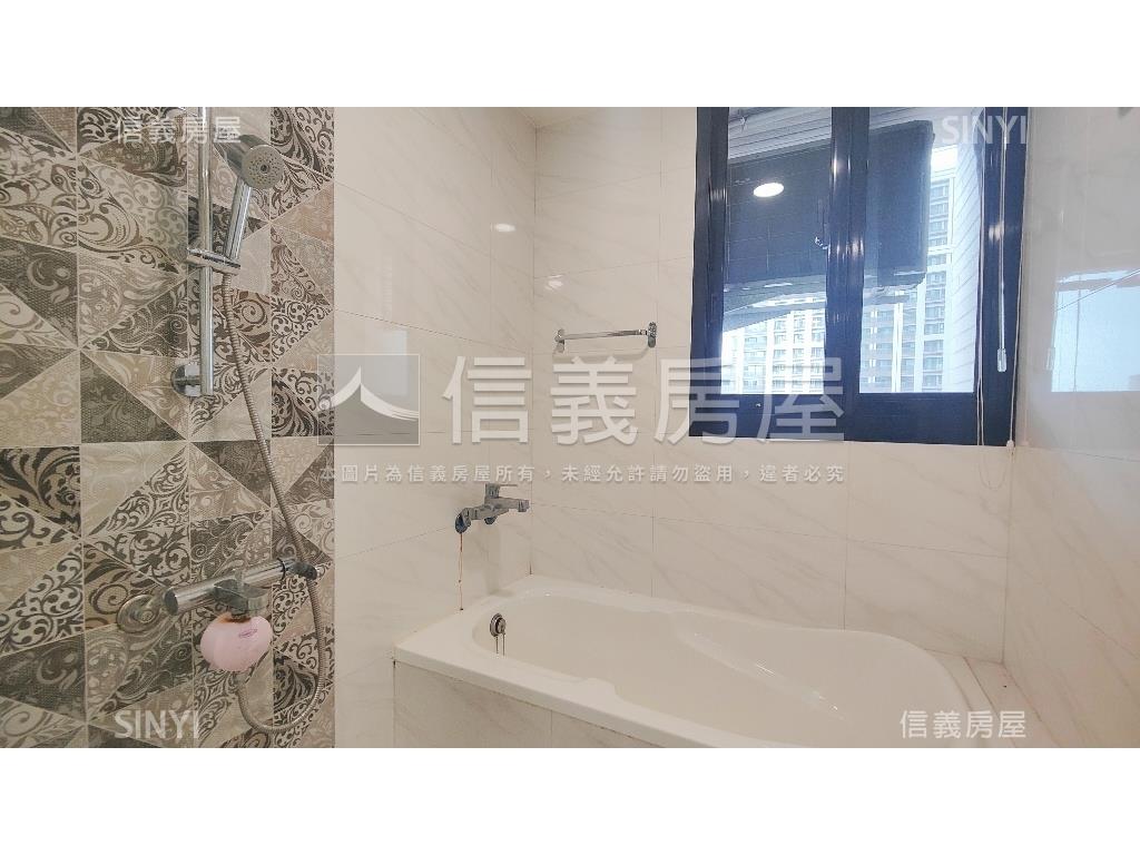 逢甲ＤＵＡ高樓時尚美宅房屋室內格局與周邊環境