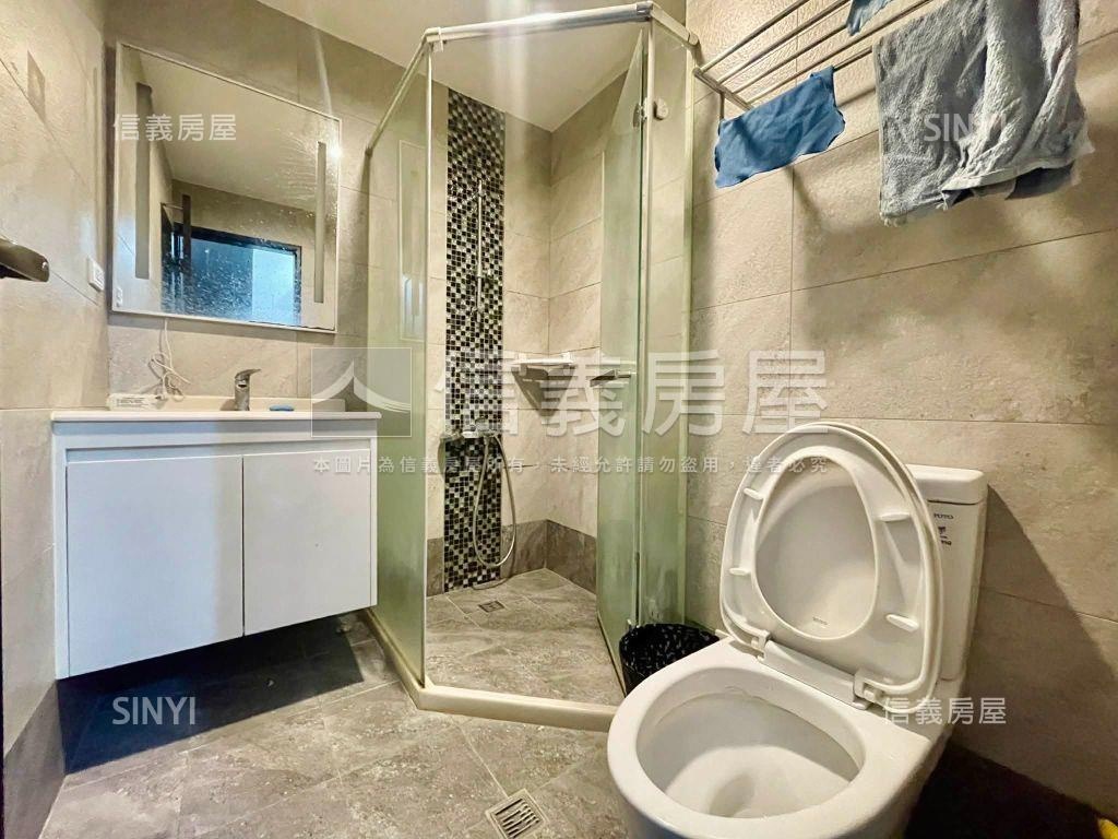 中路精美兩房車位房屋室內格局與周邊環境