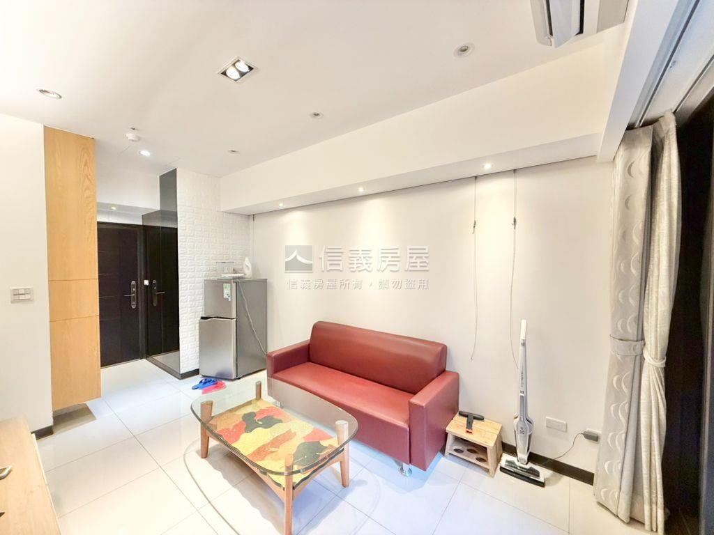 新埔捷運｜溫馨美兩房房屋室內格局與周邊環境