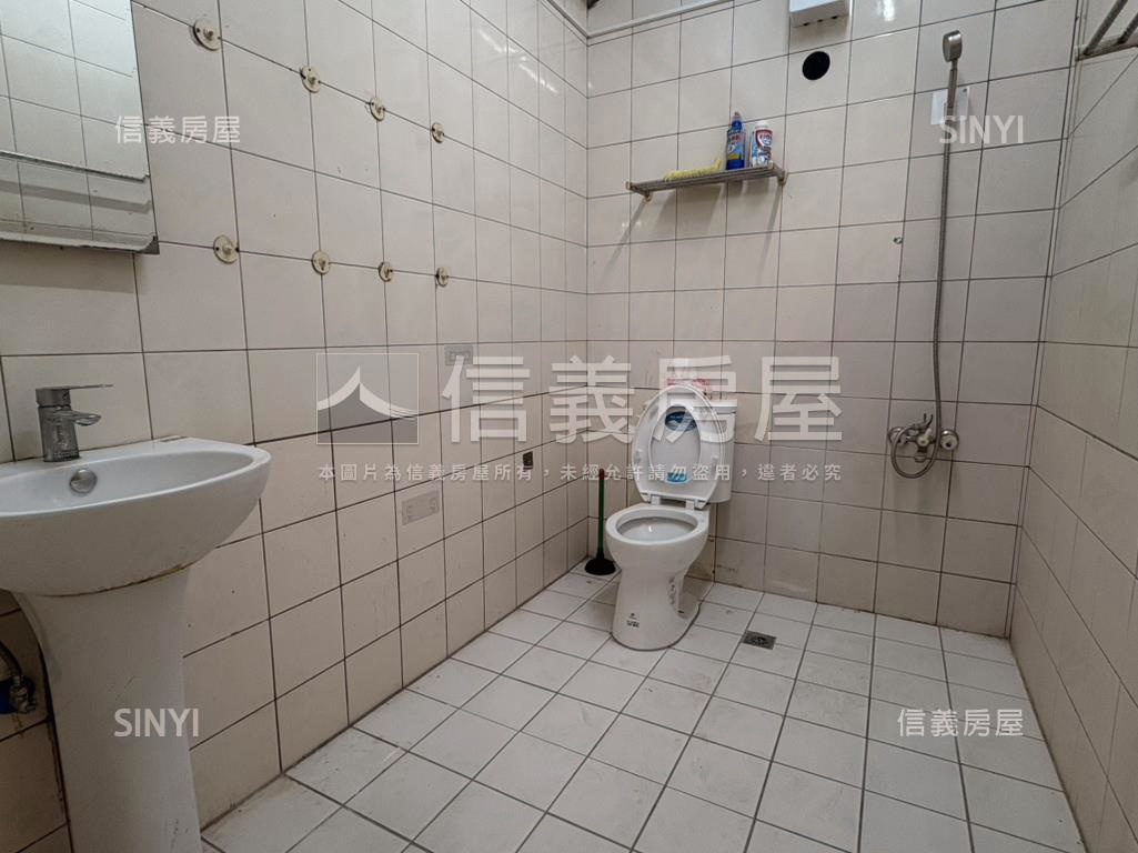 頂溪四房美寓二樓免爬高房屋室內格局與周邊環境