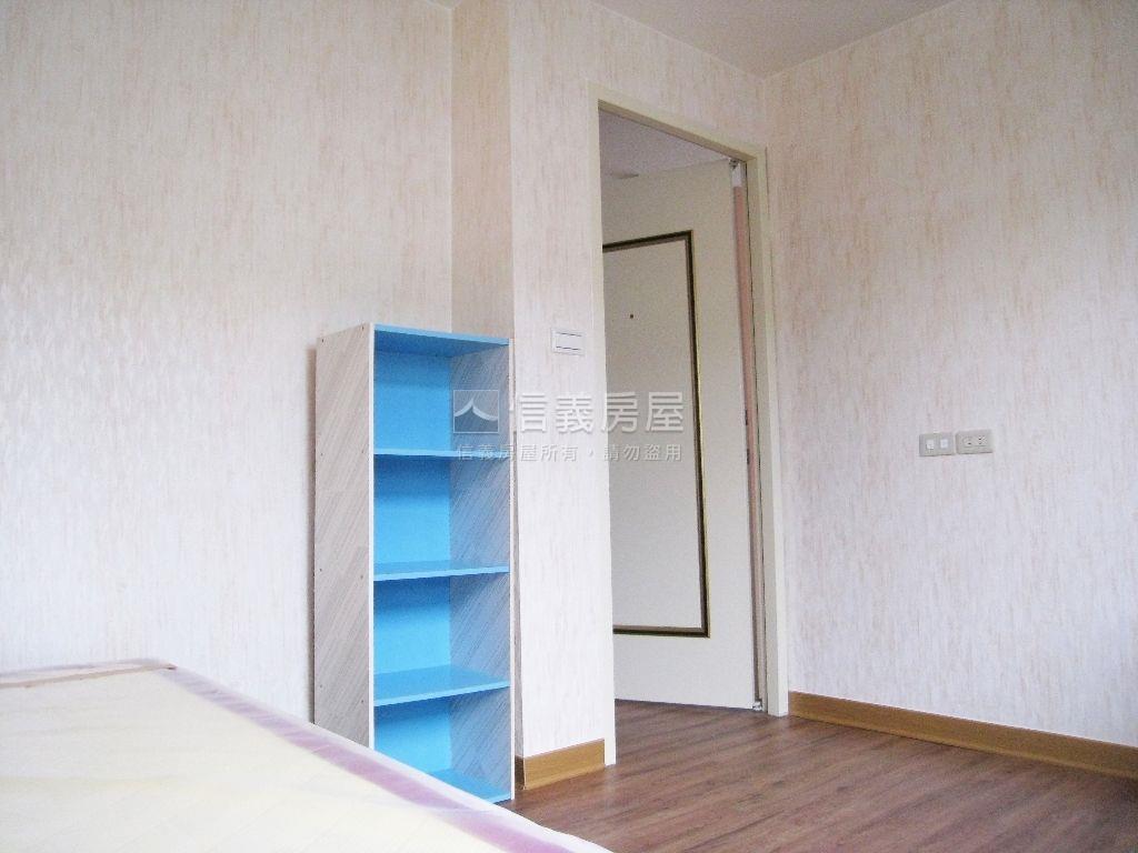 安居街包租公寓房屋室內格局與周邊環境