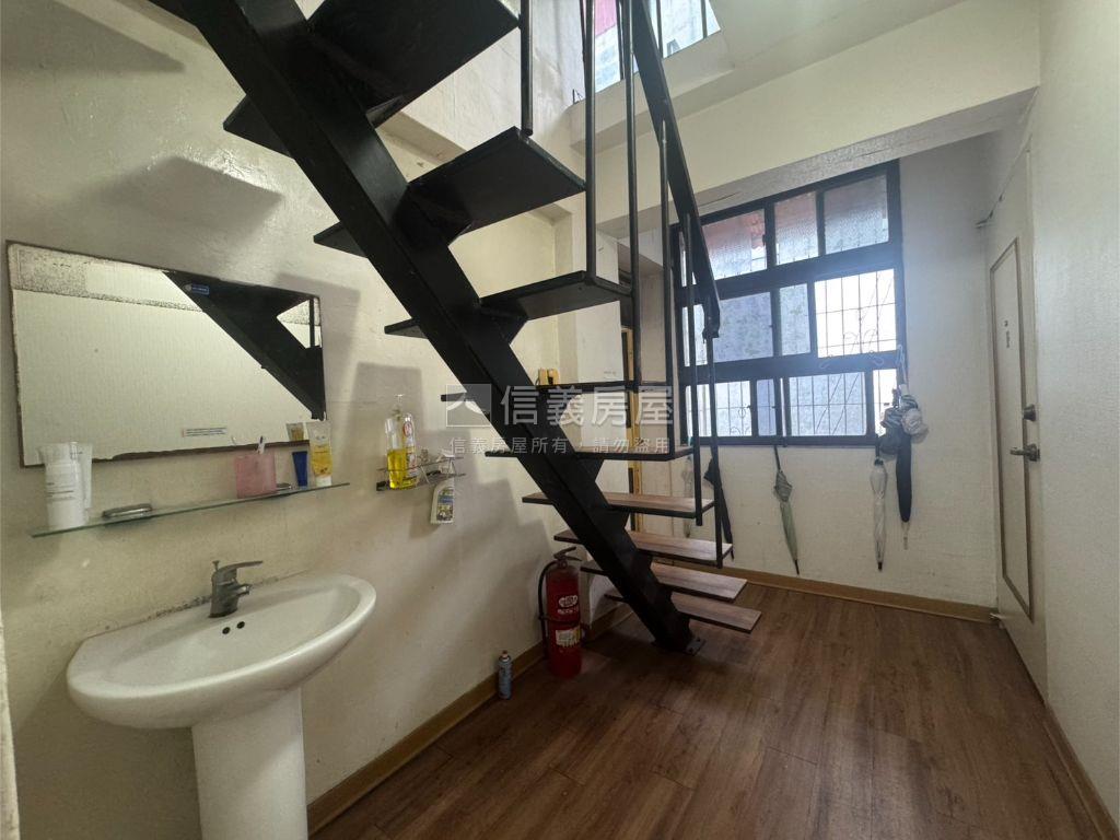 安居街包租公寓房屋室內格局與周邊環境