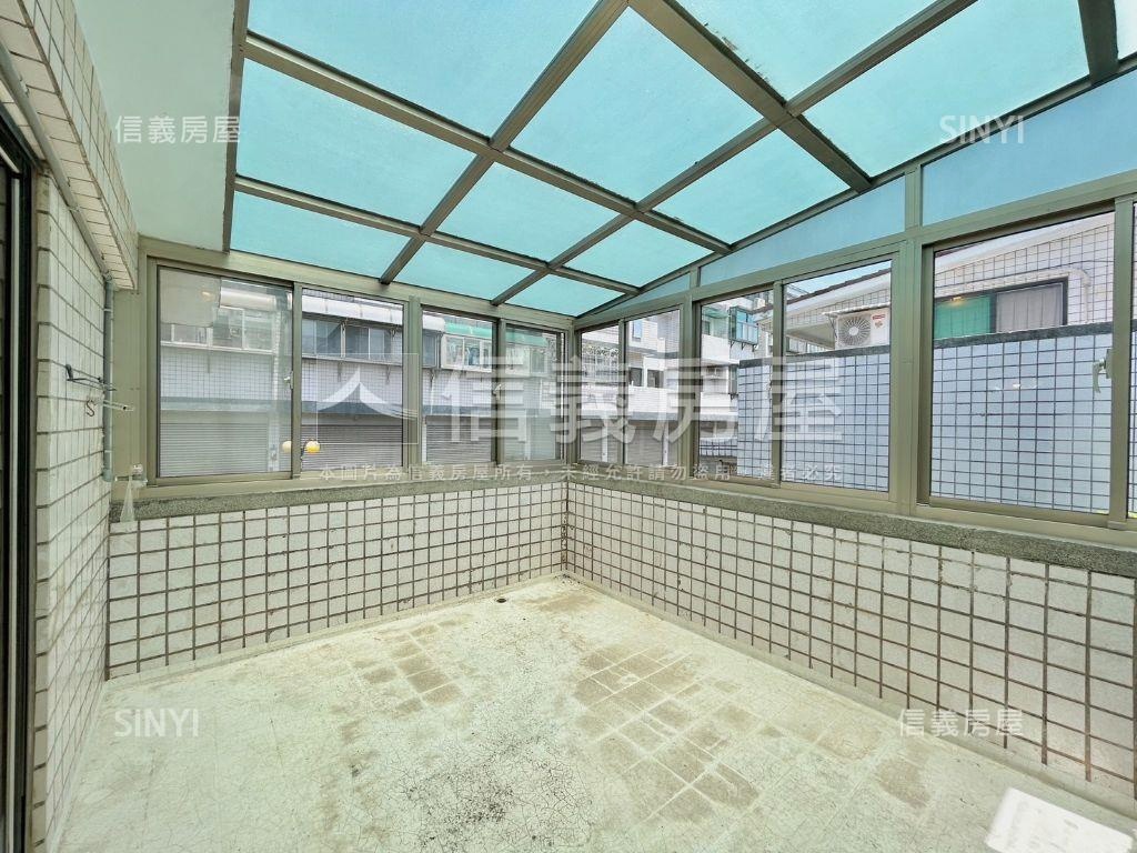社區型大地坪採光美墅房屋室內格局與周邊環境