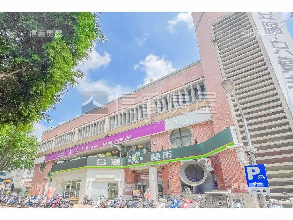 近市政府捷運正１房１廳房屋室內格局與周邊環境