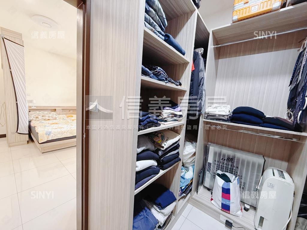 高質感３＋１房附坡平車位房屋室內格局與周邊環境