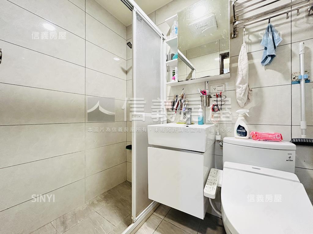 高質感３＋１附坡平車位房屋室內格局與周邊環境