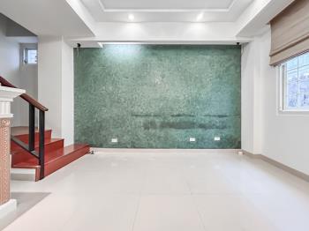 伯爵電梯４房雙車位