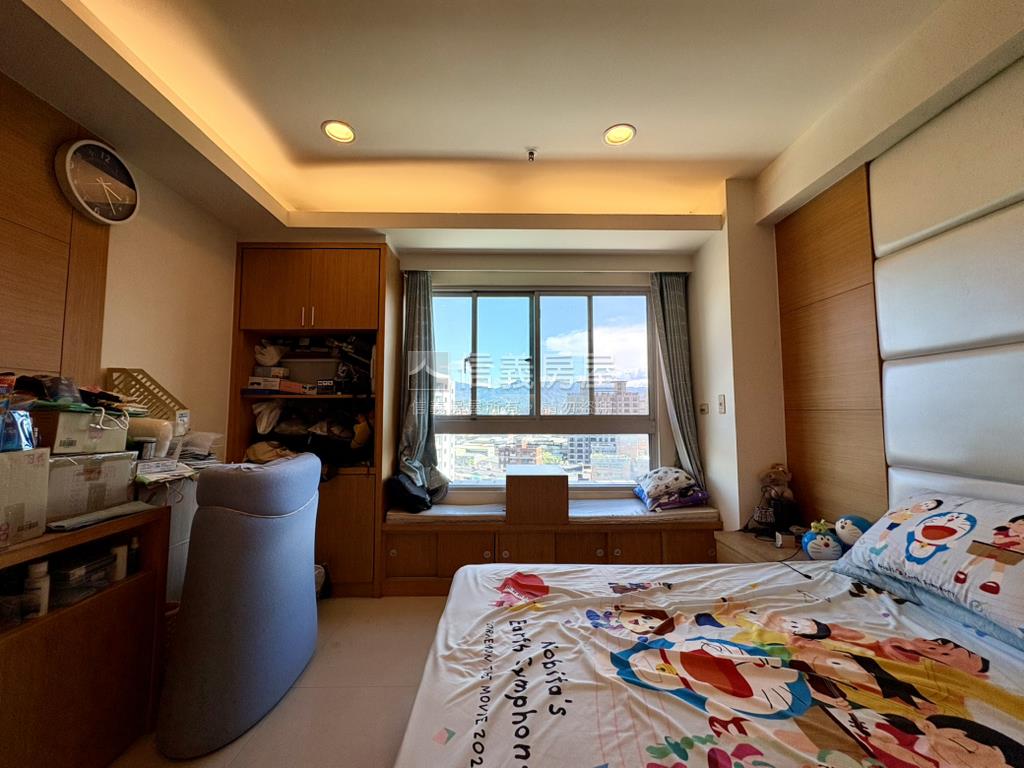 大英面山景景觀四房車位房屋室內格局與周邊環境