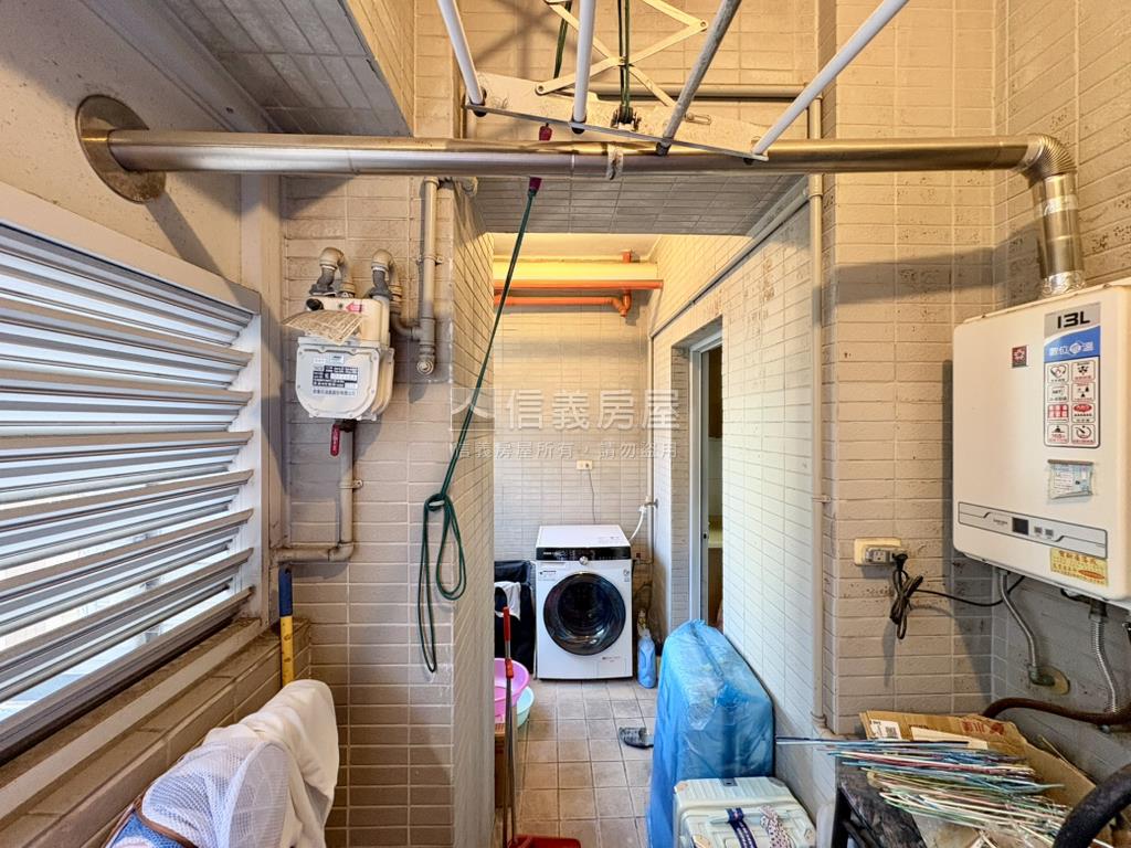 大英面山景景觀四房車位房屋室內格局與周邊環境
