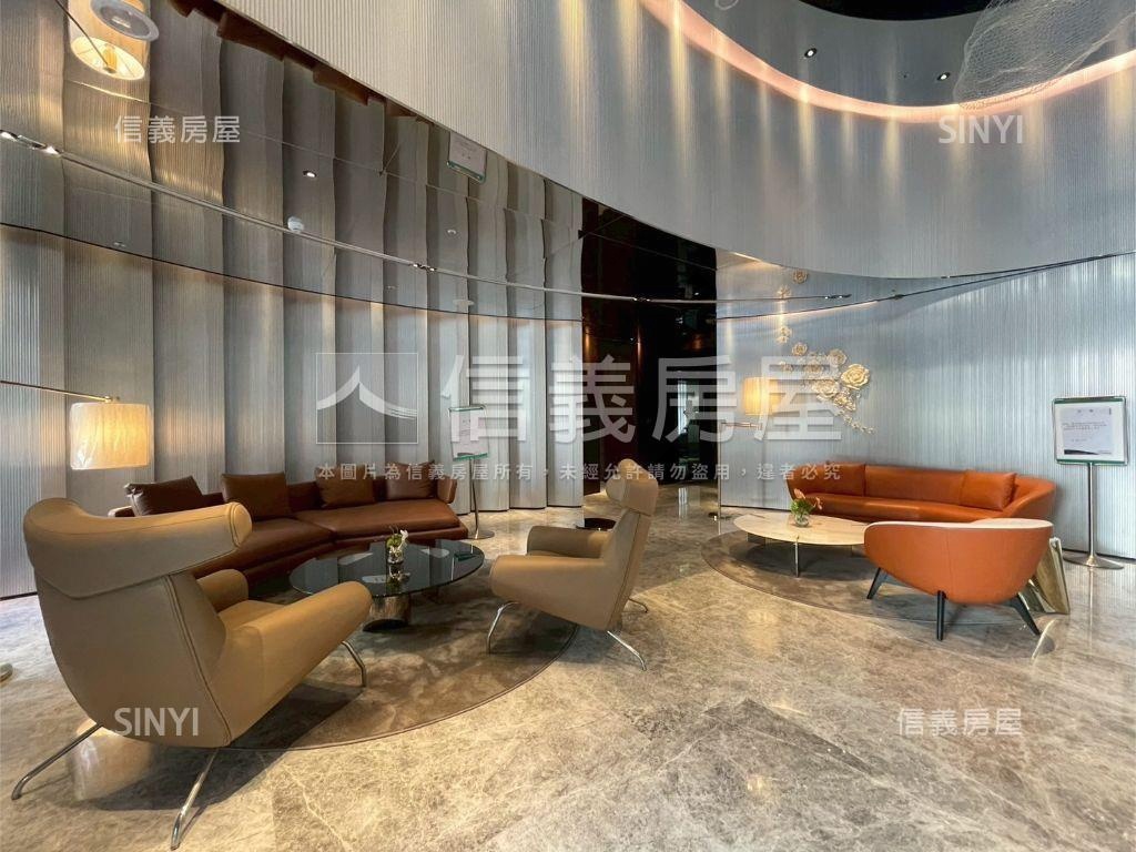 鼎泰中城高樓兩房平車房屋室內格局與周邊環境