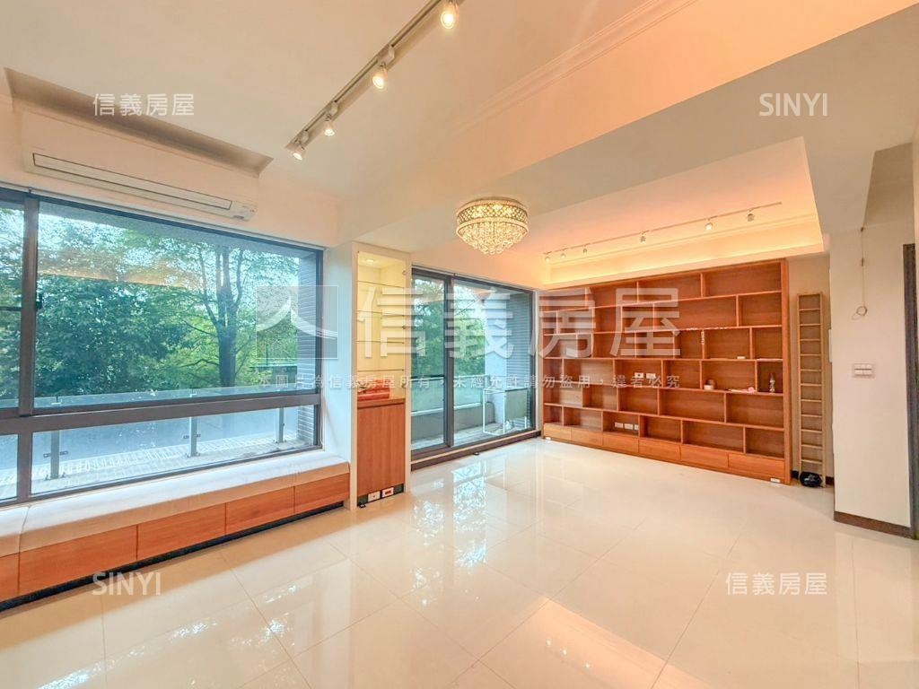 原美超優電梯四房一手屋房屋室內格局與周邊環境