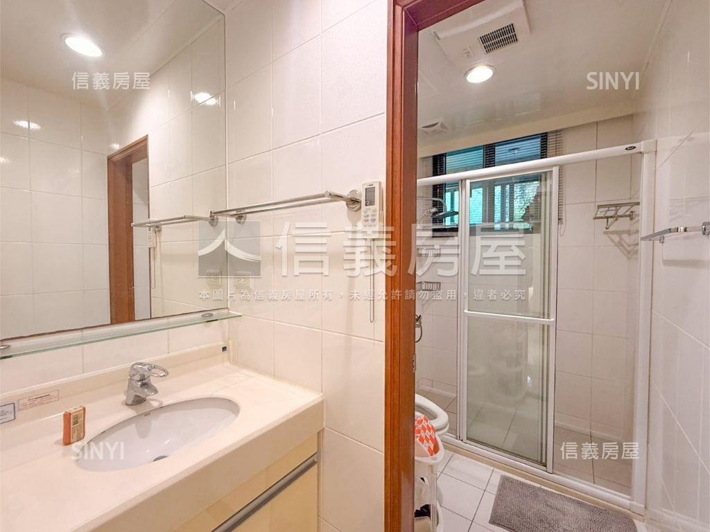 原美超優電梯四房一手屋房屋室內格局與周邊環境