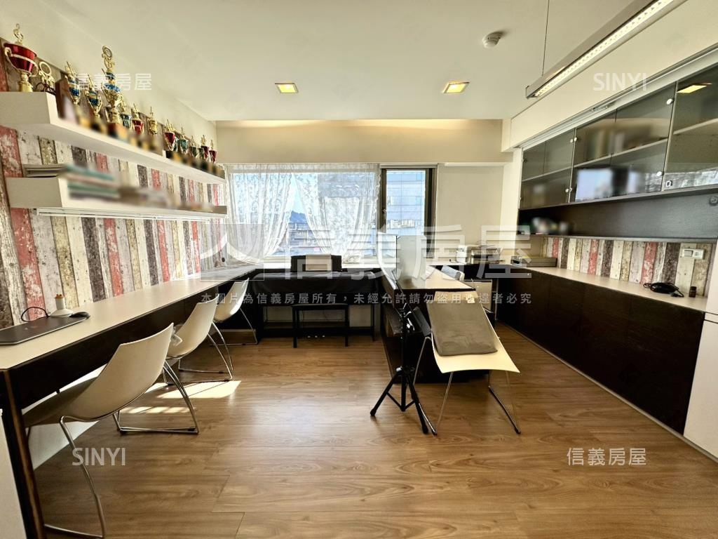 附小龍門低總設籍美套房房屋室內格局與周邊環境