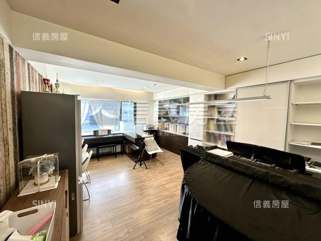 附小龍門低總設籍美套房房屋室內格局與周邊環境