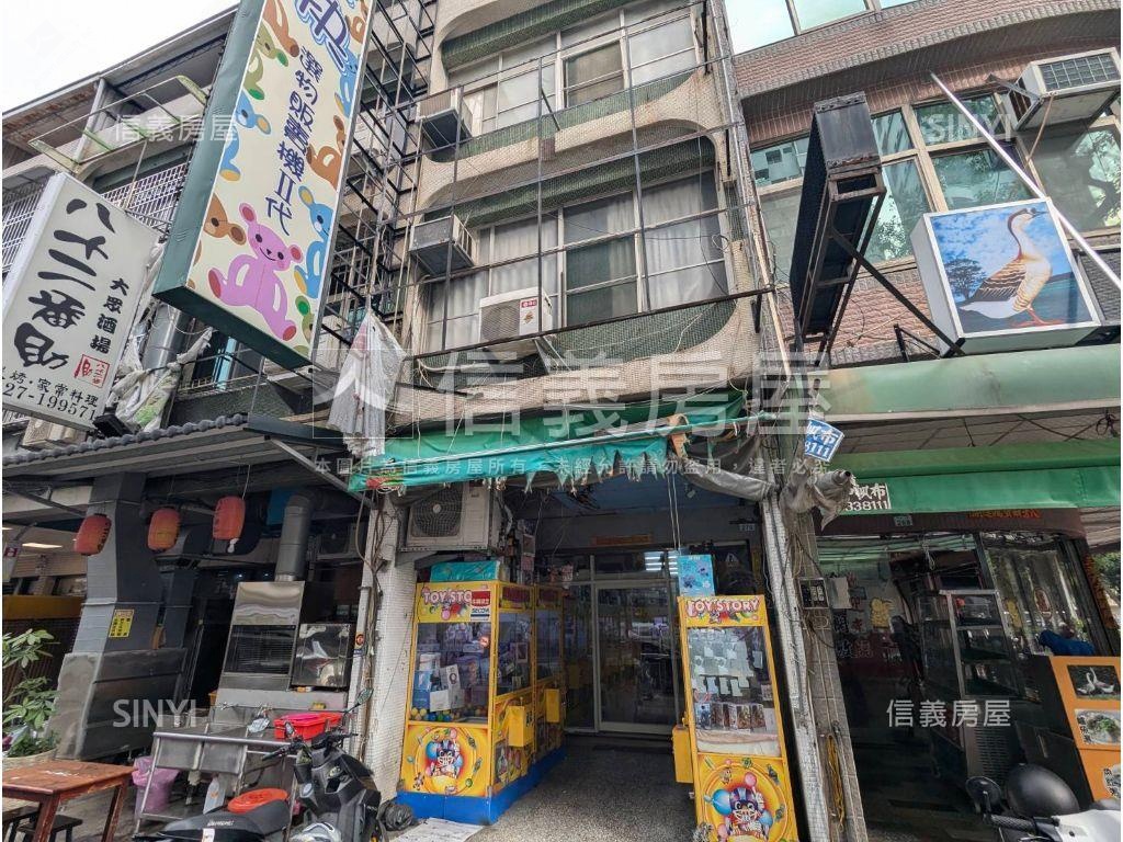 光華夜市正路黃金透店房屋室內格局與周邊環境