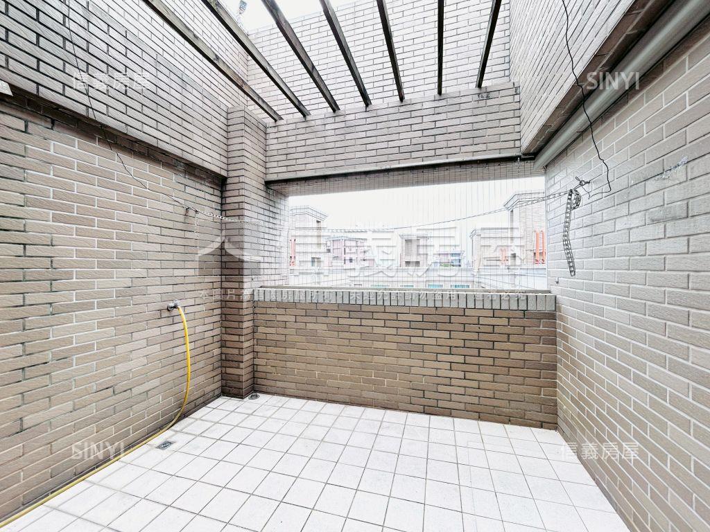 夢寐以求竹城高樓露臺戶房屋室內格局與周邊環境