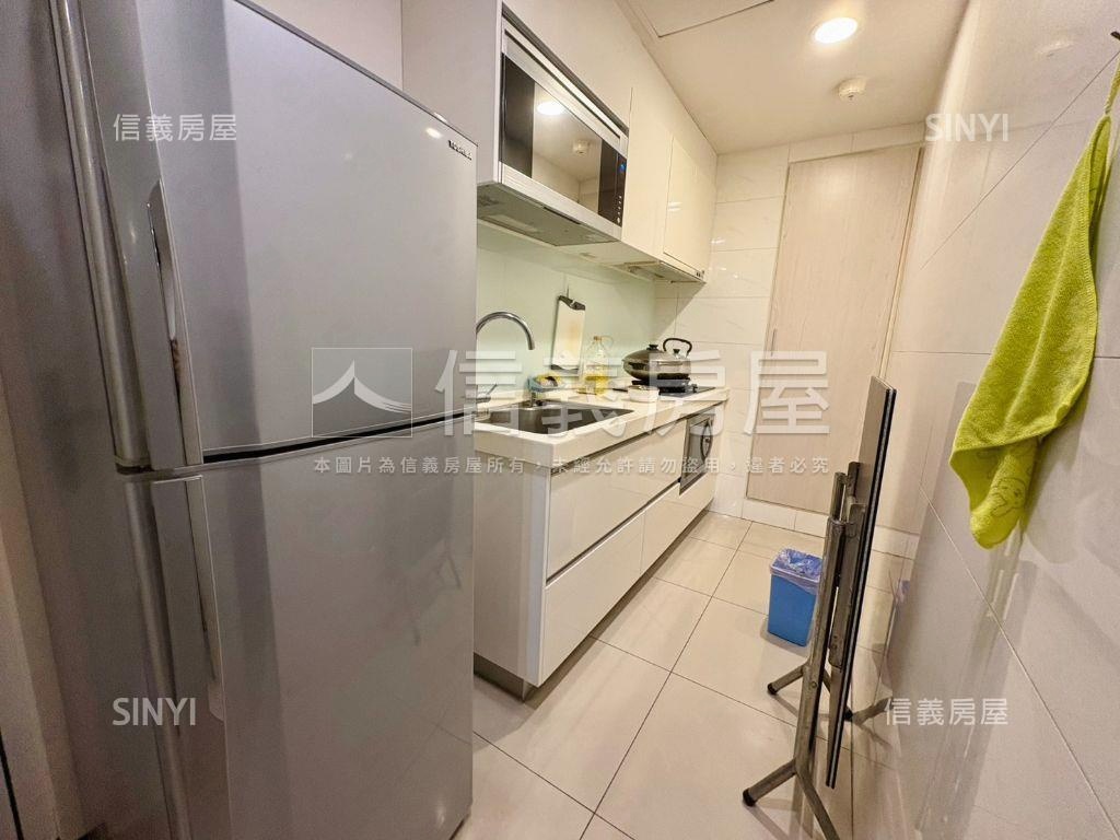 蘇黎市優質成家兩房房屋室內格局與周邊環境