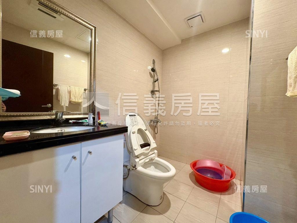 蘇黎市優質成家兩房房屋室內格局與周邊環境