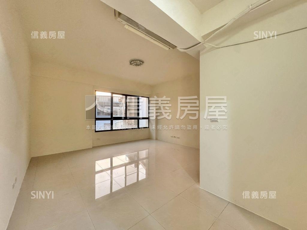 東大路邊間厝王社區透天房屋室內格局與周邊環境
