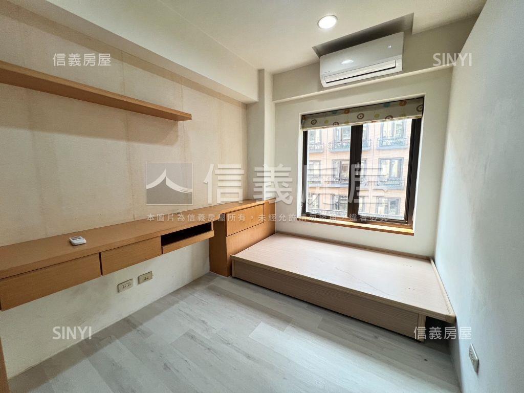 帝后高樓朝南三房車位房屋室內格局與周邊環境