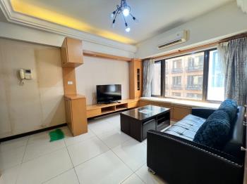 帝后高樓朝南三房車位