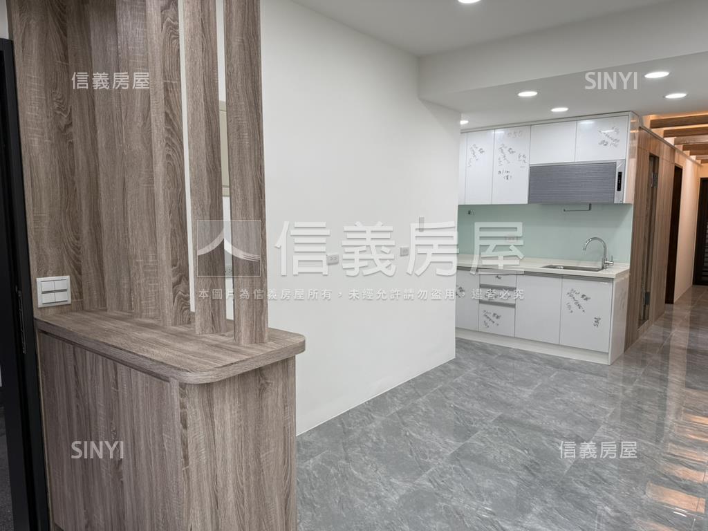 捷運寧靜方正三房房屋室內格局與周邊環境