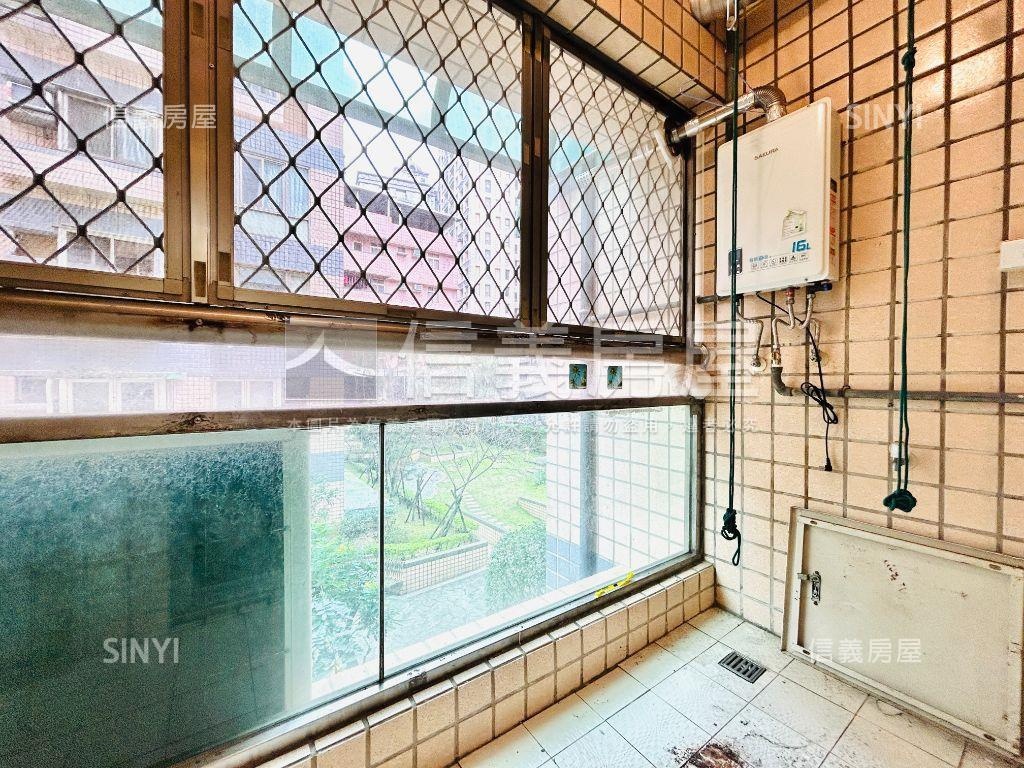 專任約冠德大湖公園家美宅房屋室內格局與周邊環境