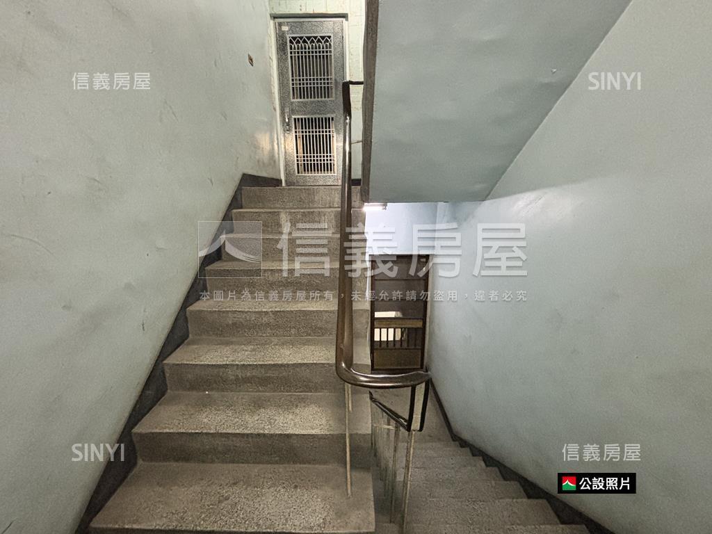 愛群國小｜公寓３樓＋４樓房屋室內格局與周邊環境