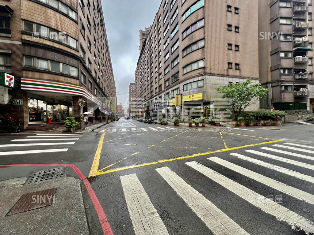 仁愛路大國民低總價店面房屋室內格局與周邊環境