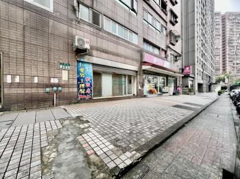 仁愛路大國民低總價店面