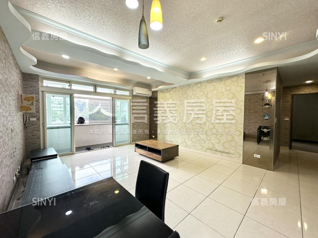新埔三樓方正溫馨屋房屋室內格局與周邊環境