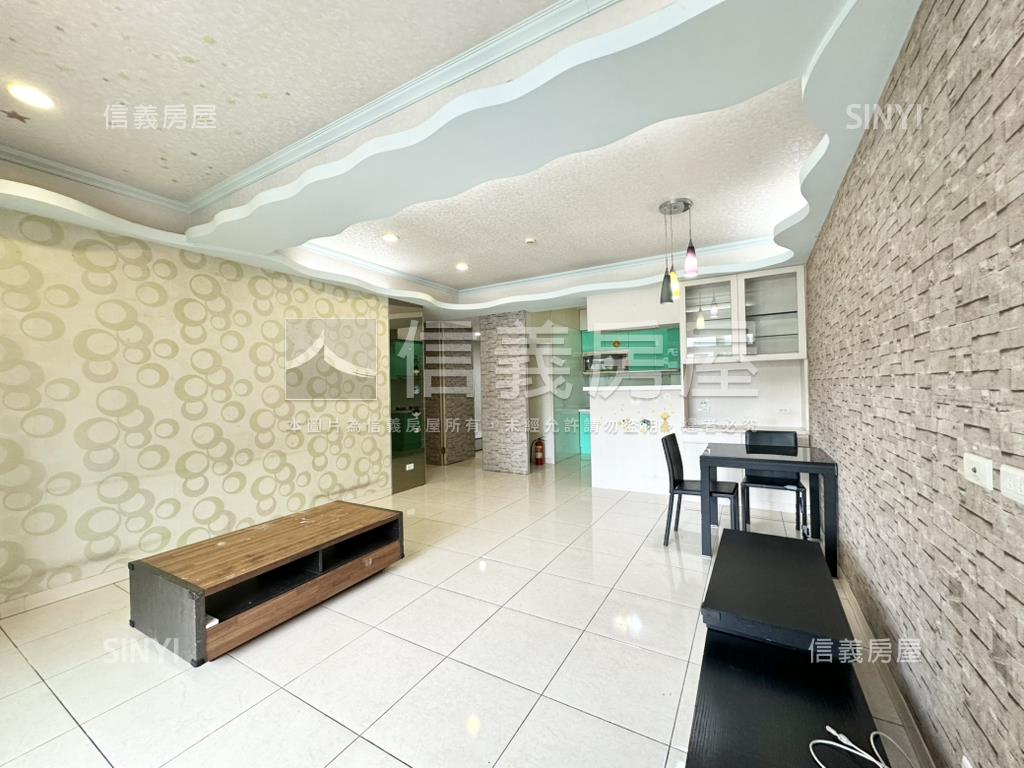 新埔三樓方正溫馨屋房屋室內格局與周邊環境