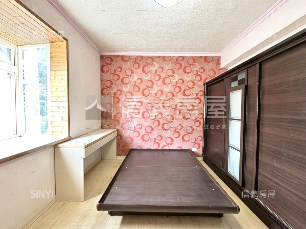 新埔三樓方正溫馨屋房屋室內格局與周邊環境