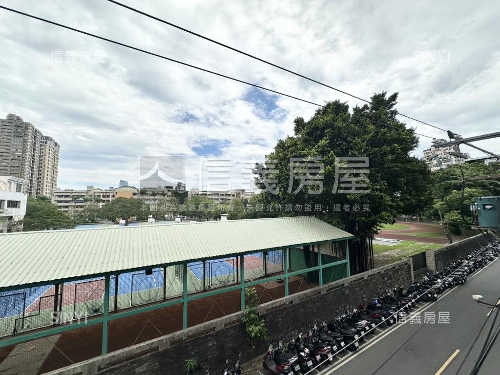 新埔三樓方正溫馨屋房屋室內格局與周邊環境