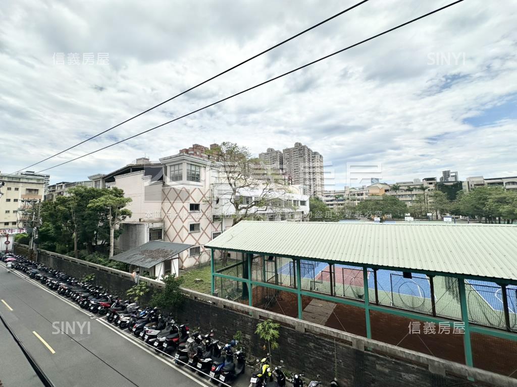 新埔三樓方正溫馨屋房屋室內格局與周邊環境
