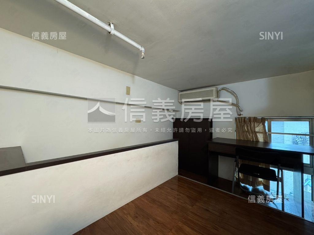 楠梓│小資新貴空間１１Ｆ房屋室內格局與周邊環境