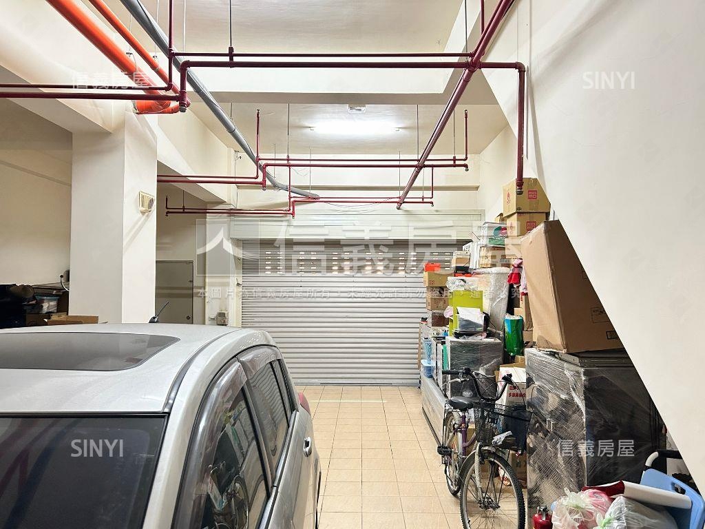 近九德捷運停車大空間別墅房屋室內格局與周邊環境