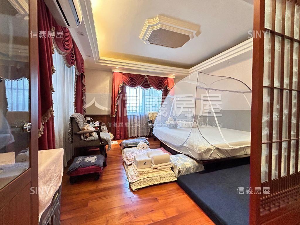 近九德捷運停車大空間別墅房屋室內格局與周邊環境