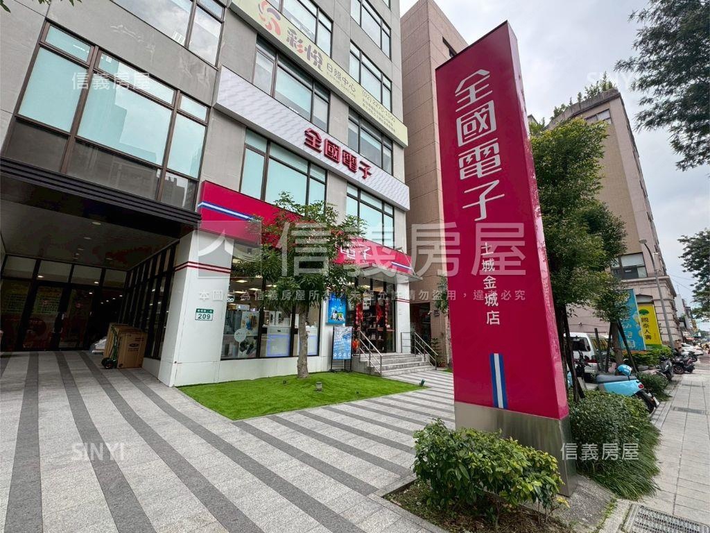 馥華之丘－四季兩房車位房屋室內格局與周邊環境