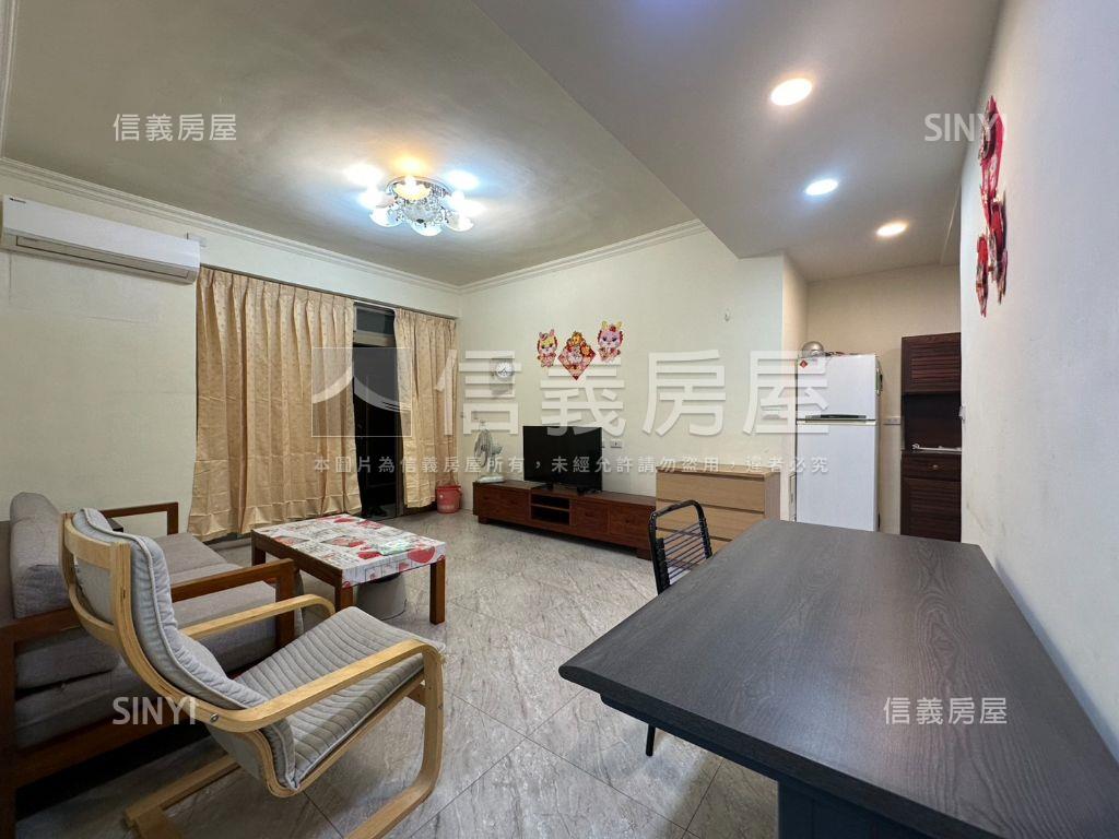 近未來捷運站３樓美公寓房屋室內格局與周邊環境