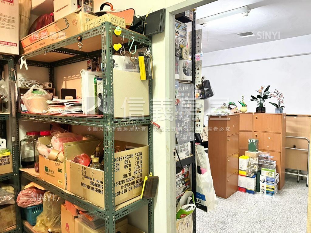 興進園道大面寬大空間店住房屋室內格局與周邊環境