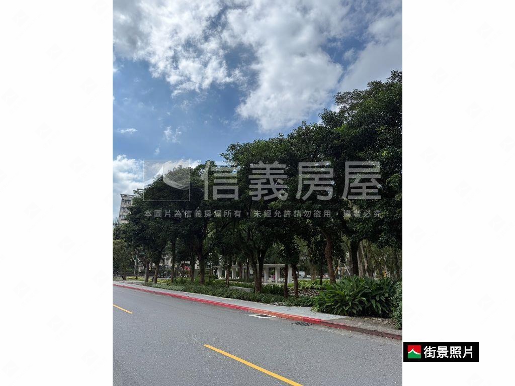 近公園稀有一樓房屋室內格局與周邊環境