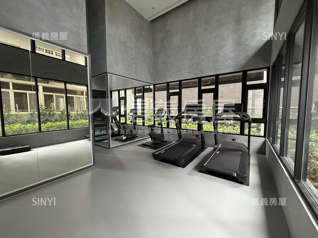 全新美裝潢元子大三房房屋室內格局與周邊環境