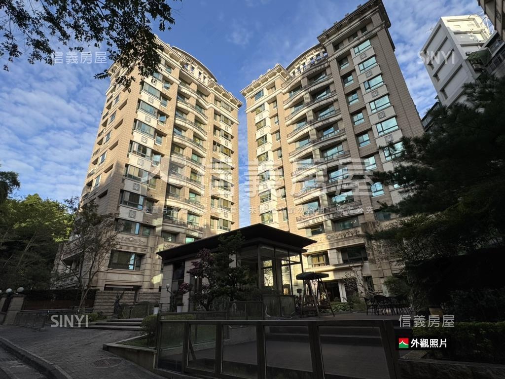 文德涵碧園Ｂ２車位房屋室內格局與周邊環境