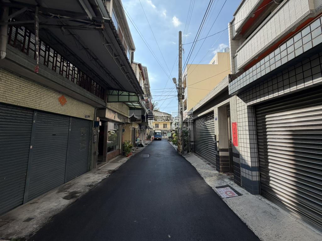 中興商圈質感裝潢美透天房屋室內格局與周邊環境